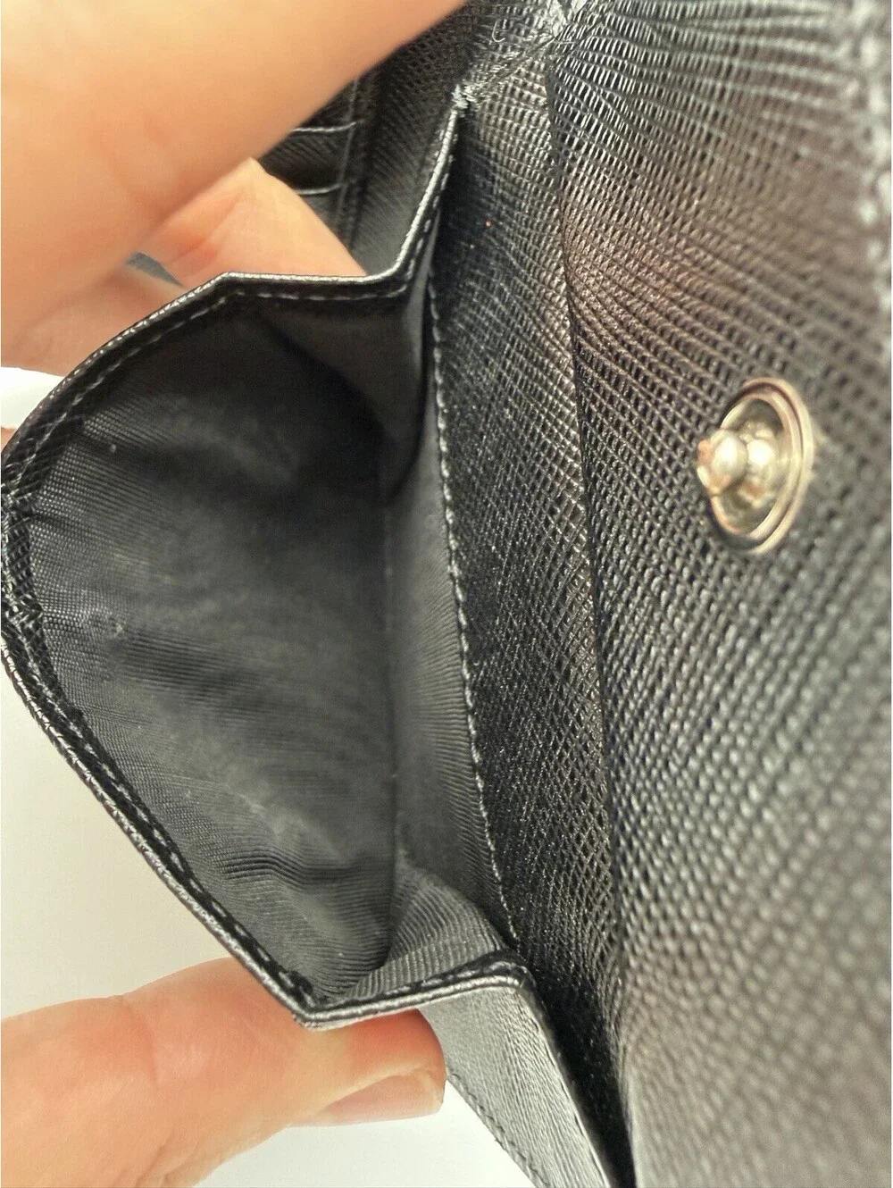 Authentic Prada Saffiano Men's Bi-Fold Wallet Black Leather Missing Letter